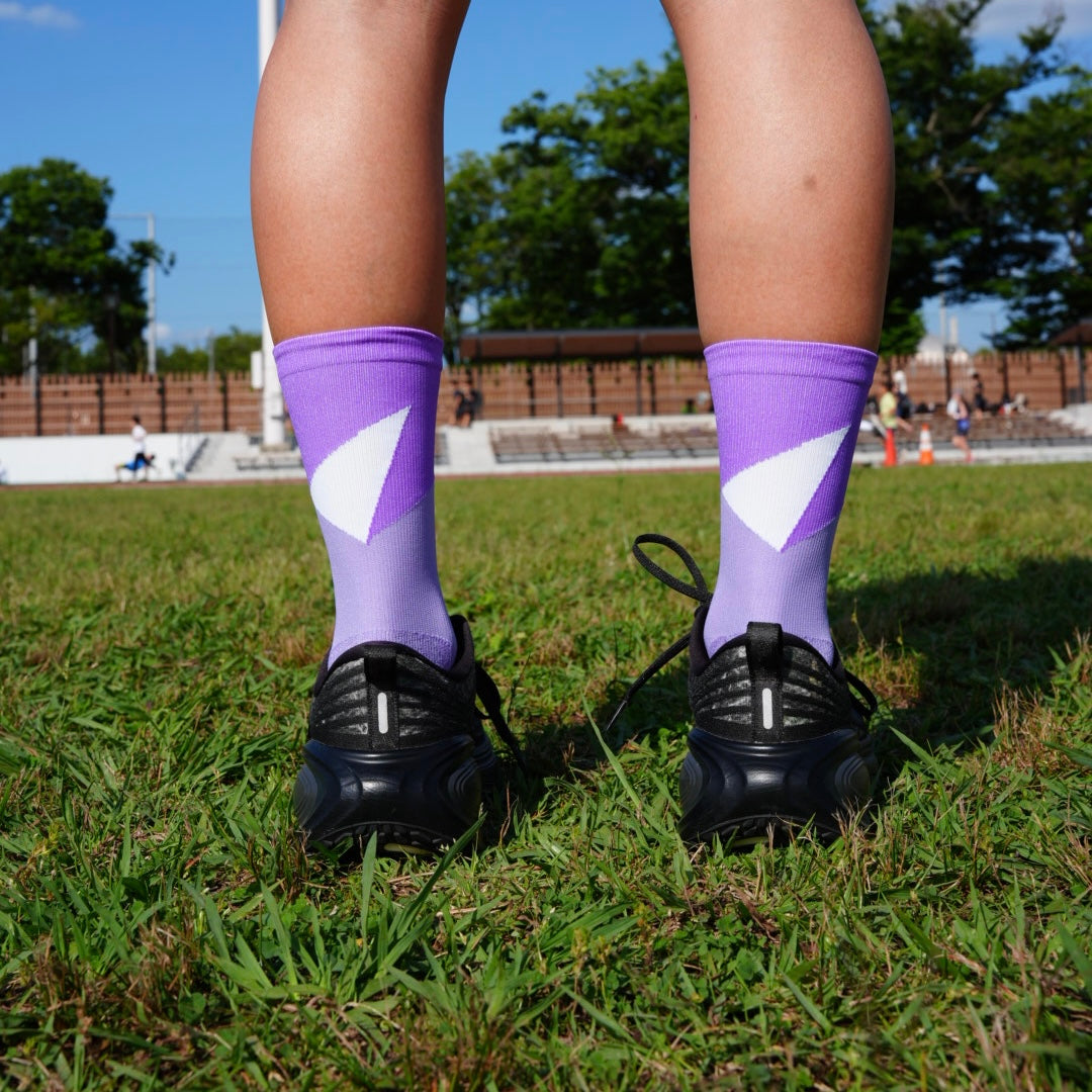 TRY PURPLE−RUNNING SOCKS