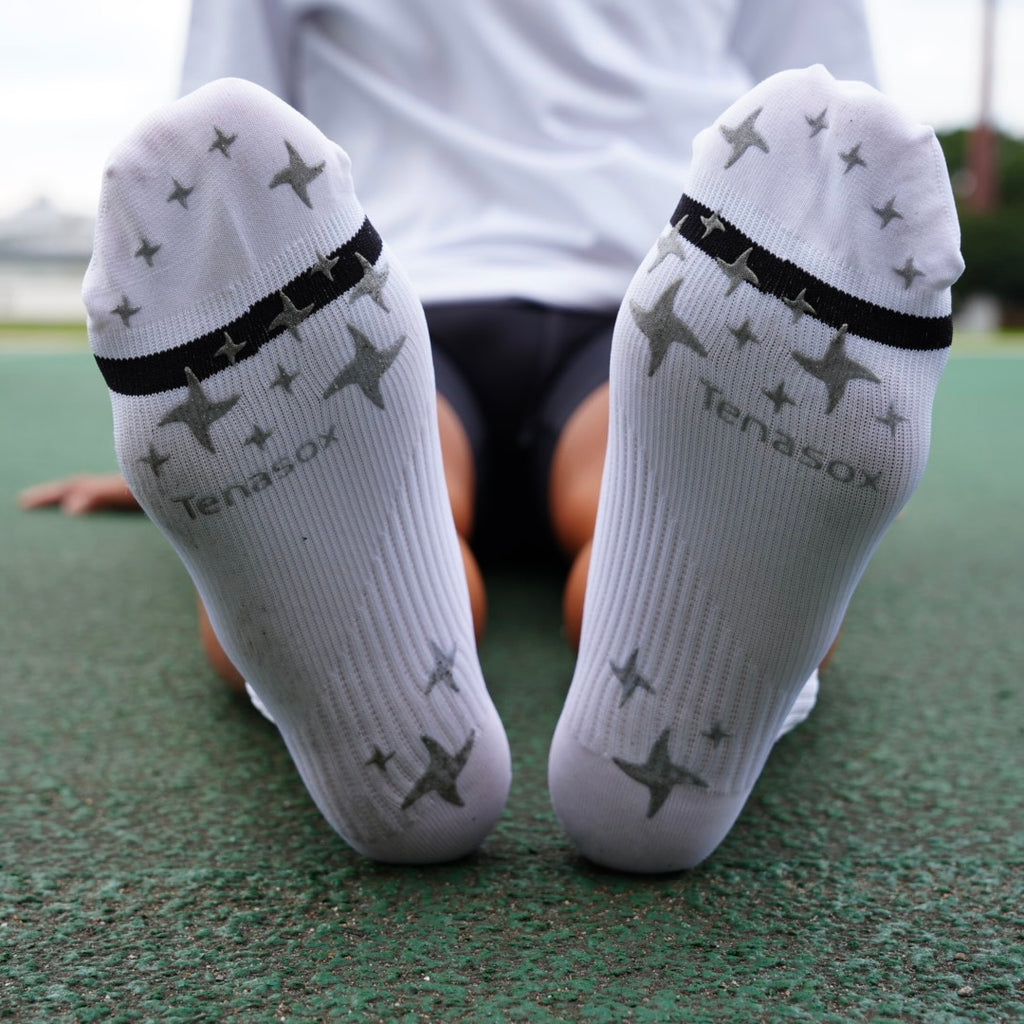 WHITE ANKLE