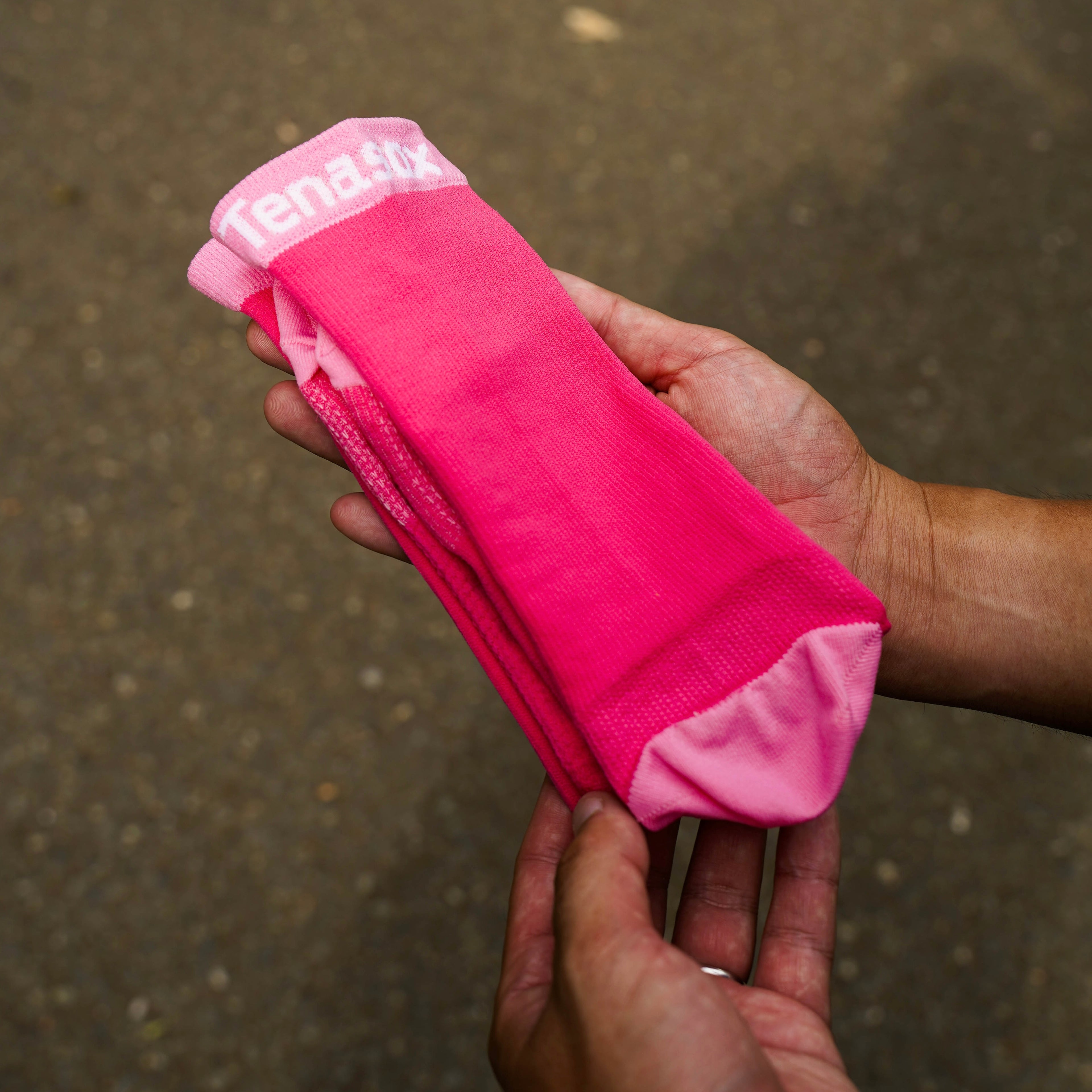 Passion Pink−RUNNING SOCKS