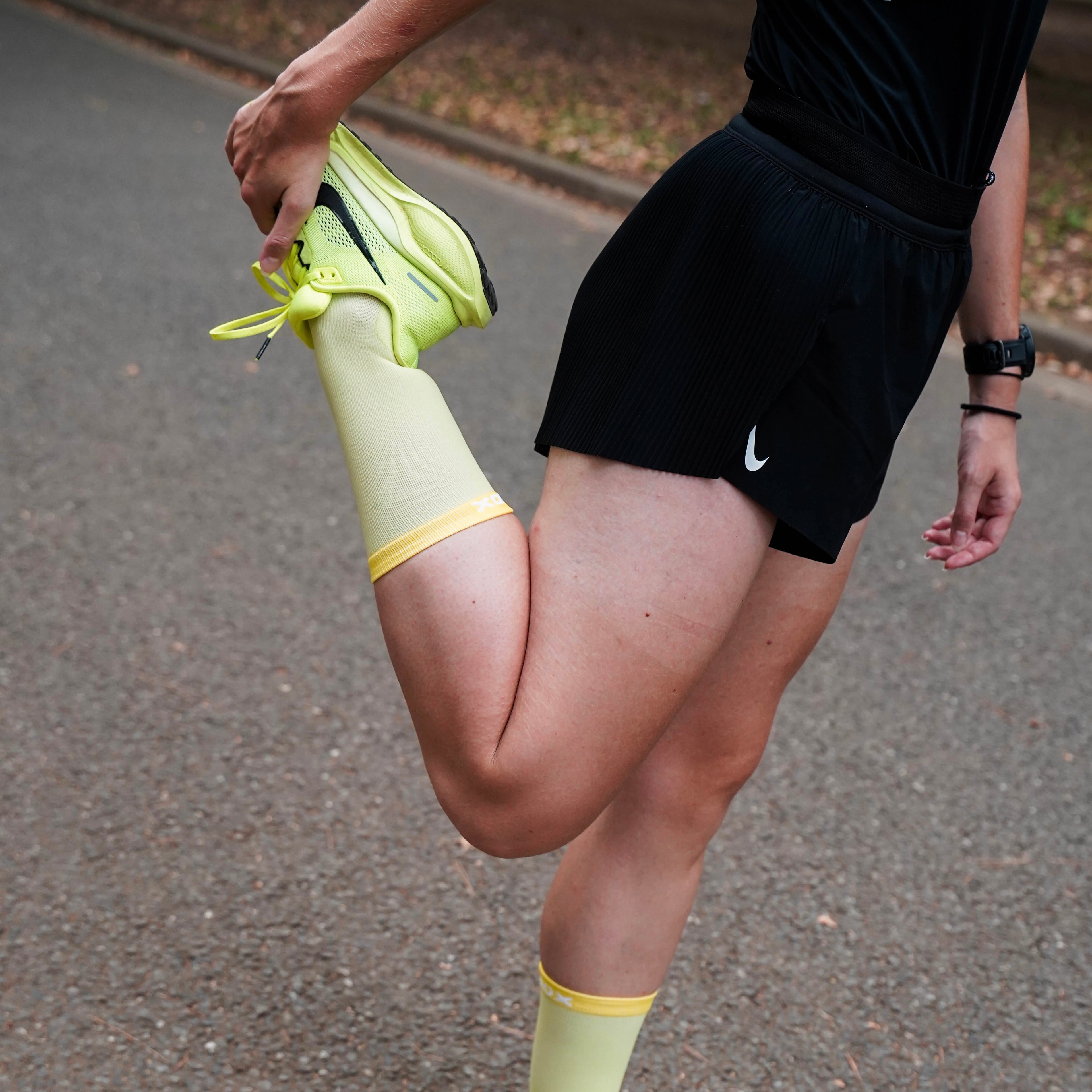Victory yellow−RUNNING SOCKS
