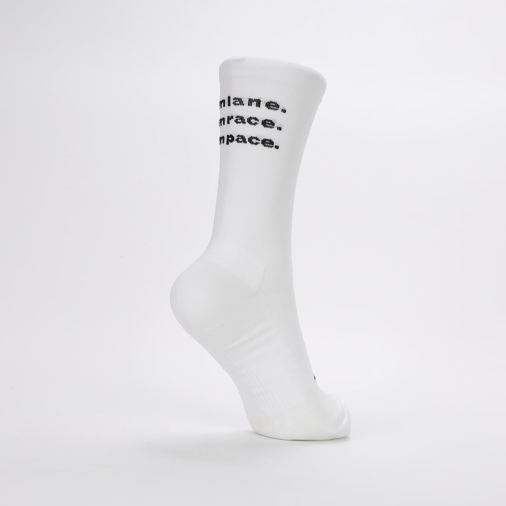 OWN WHITE−RUNNING SOCKS
