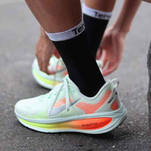 Black−RUNNING SOCKS