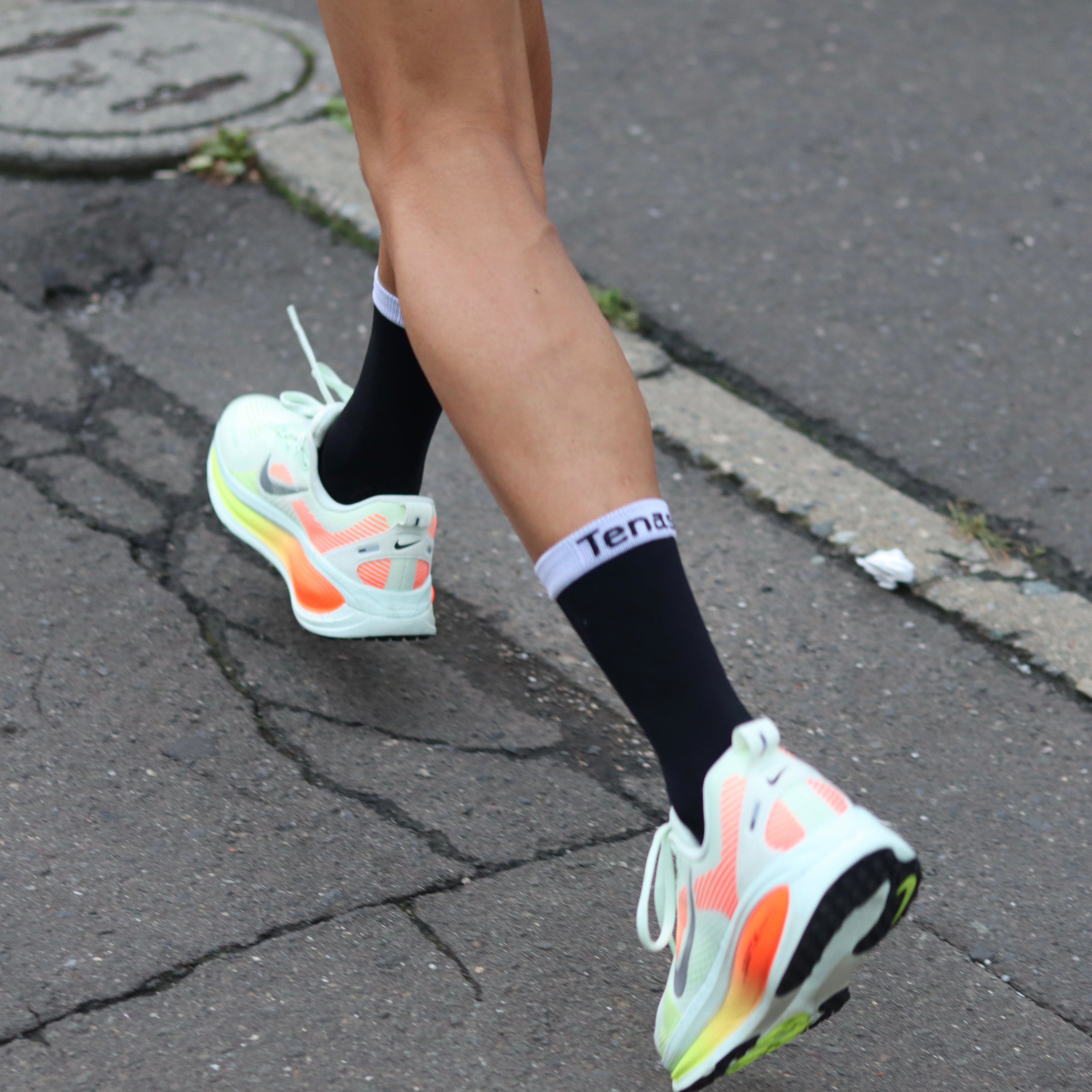 Black−RUNNING SOCKS