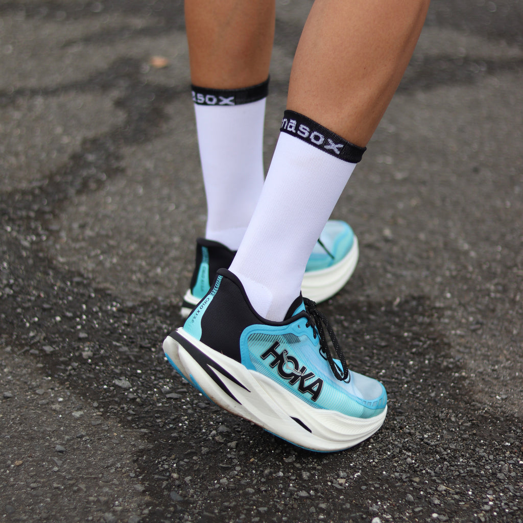 White−RUNNING SOCKS