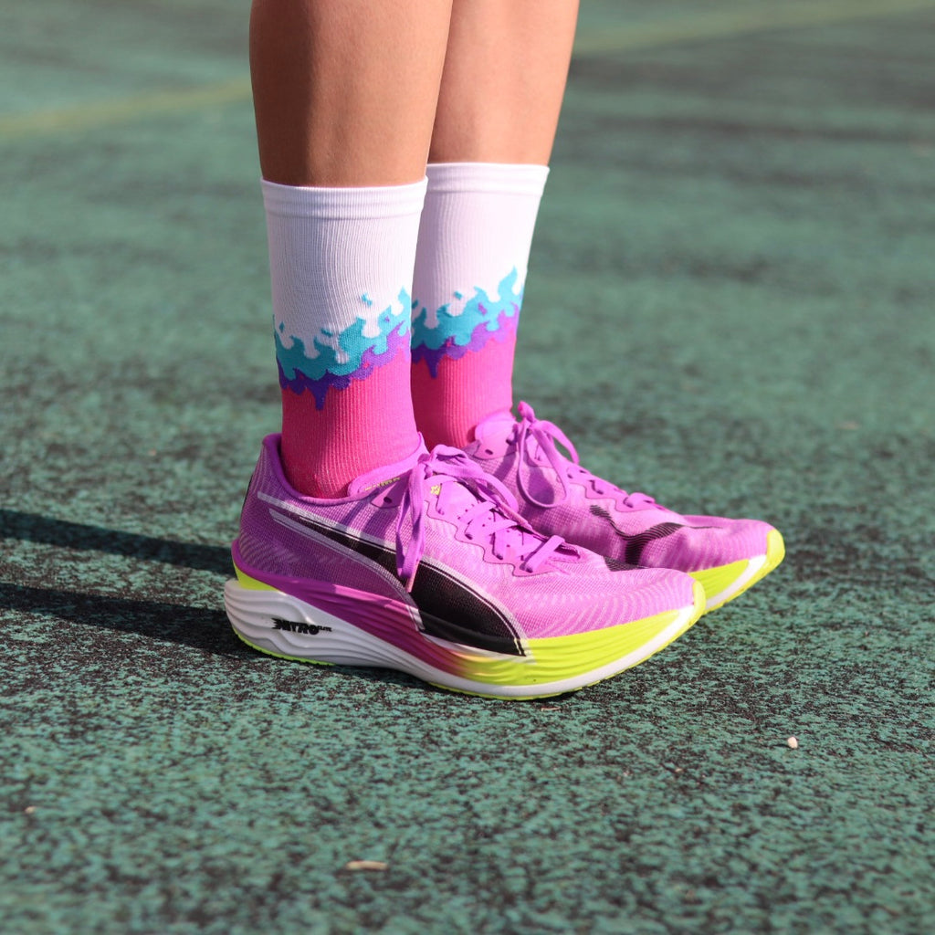 NEON DRIP−RUNNING SOCKS