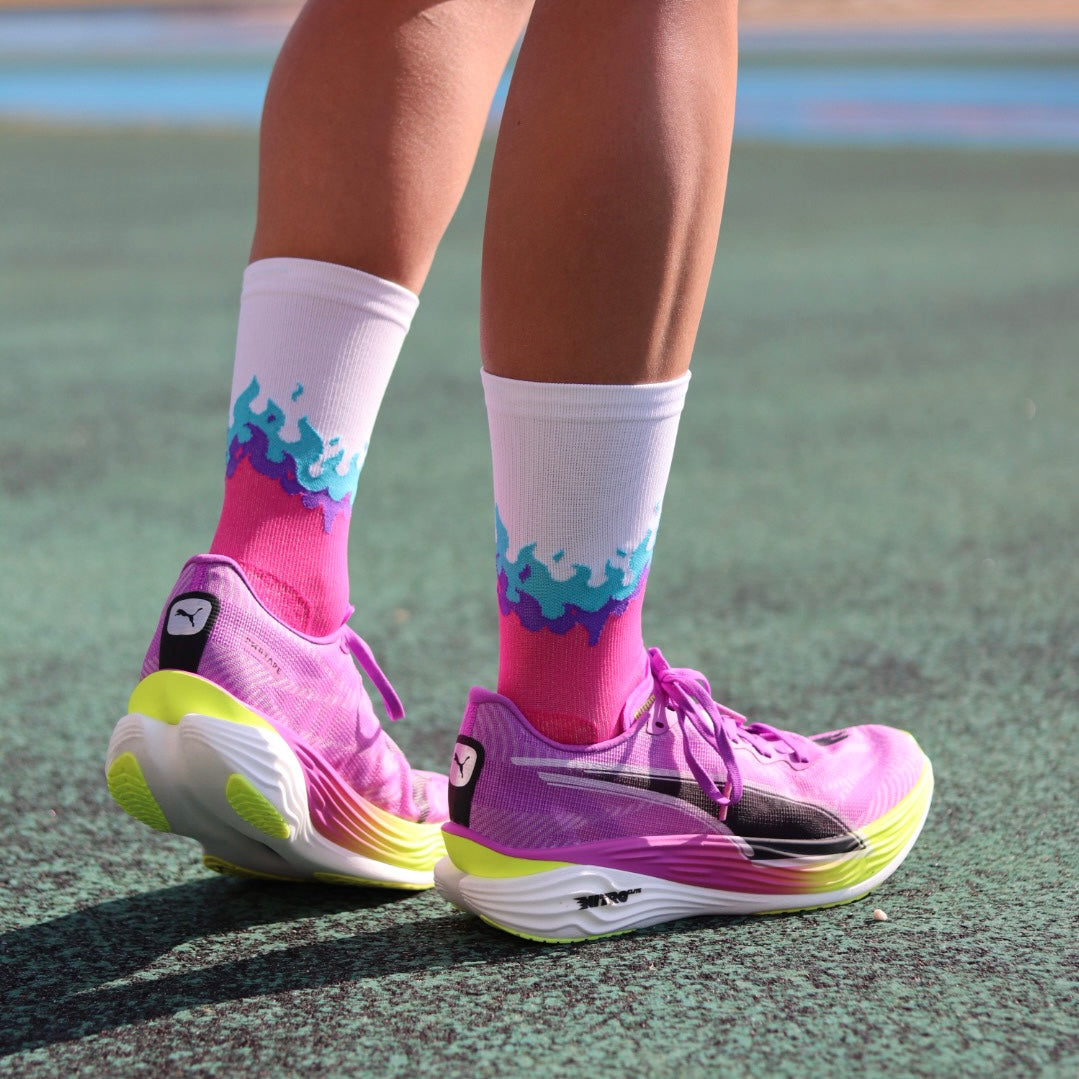 NEON DRIP−RUNNING SOCKS